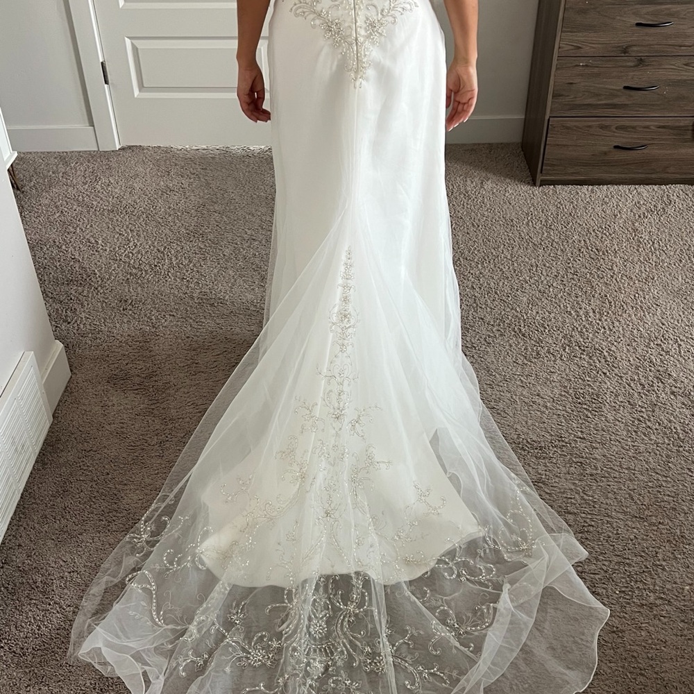 Elegant White Beaded Wedding Dress - Picture 7 of 7
